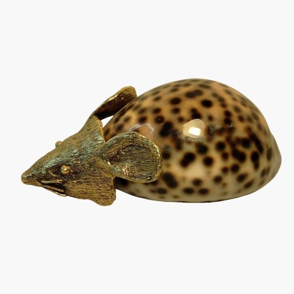 Brass Cowrie Shell Mouse Paperweight Figurine Coastal Beach Decor - Picture 2 of 8